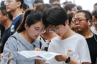 神剧情！荷兰女足补时连入两球，杀死英格兰奥运希望，小组第一4分钟3次易主